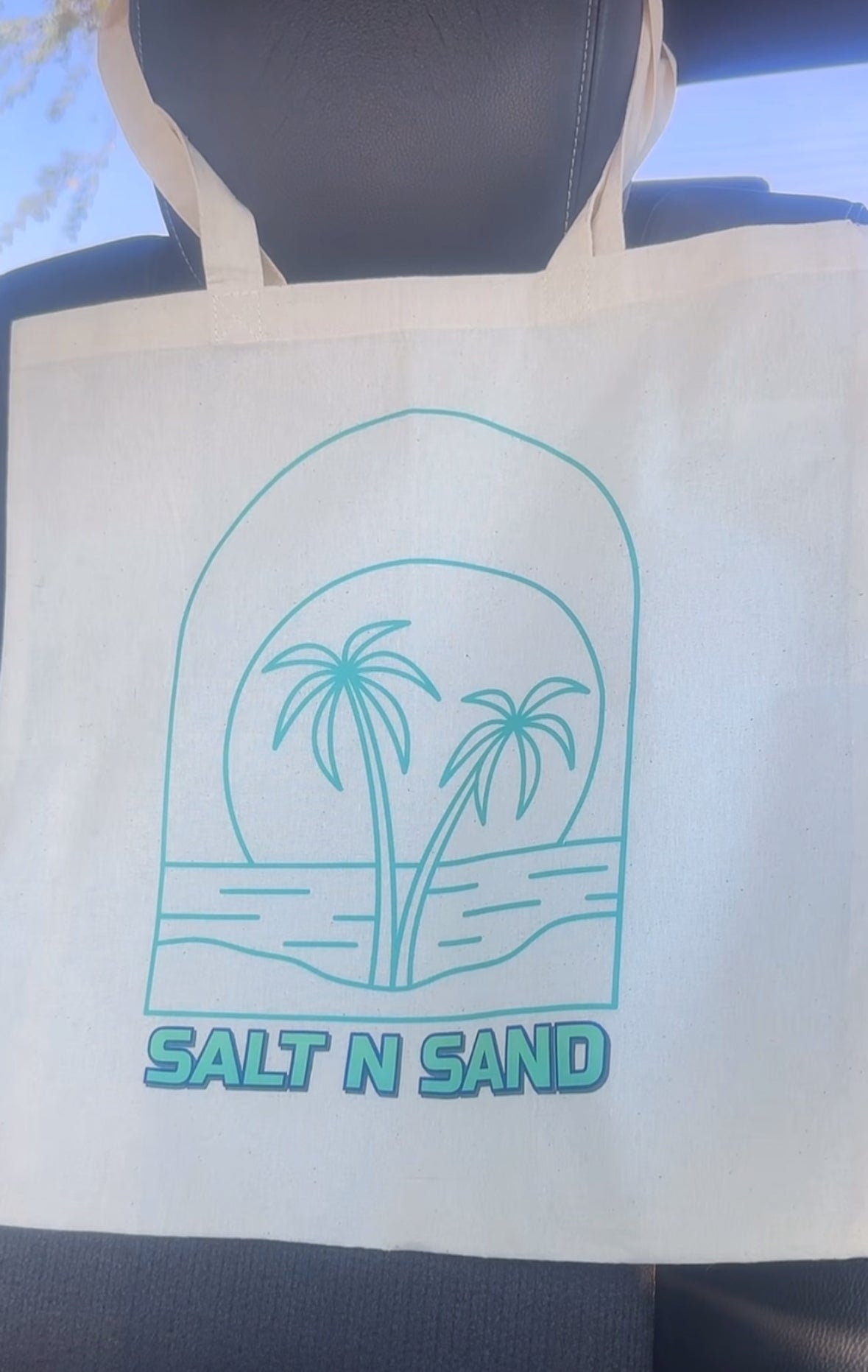 GREEN PALM TOTE